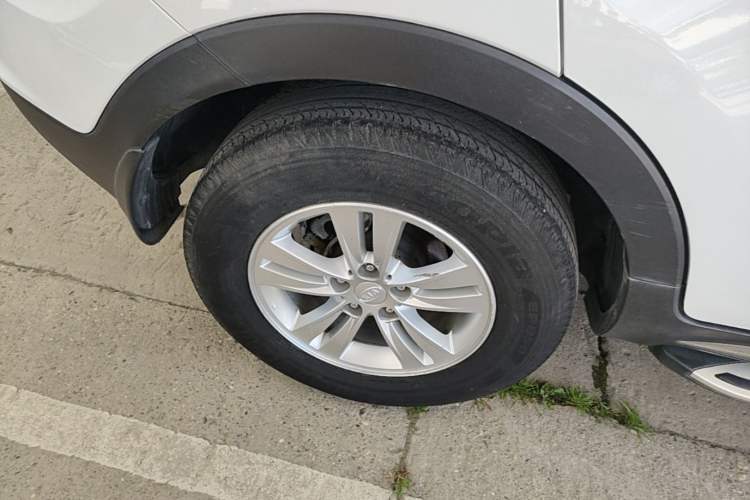 Used Kia Sportage R 2016 2.0L Automatic Two-Wheel Drive GL Right Rear Wheel Hub