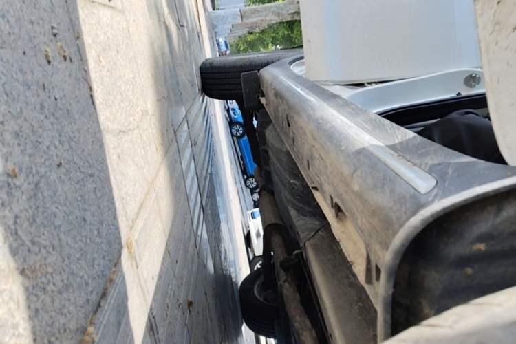 Used Kia Sportage R 2016 2.0L Automatic Two-Wheel Drive GL Right Side Sill