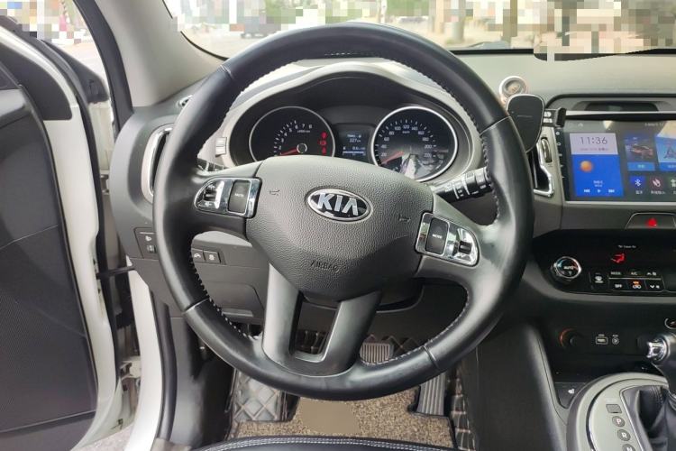 Used Kia Sportage R 2016 2.0L Automatic Two-Wheel Drive DLX Steering Wheel