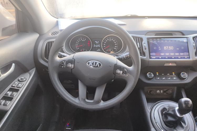 Used Kia Sportage R 2016 2.0L Manual Two-Wheel Drive GL Trim Steering Wheel