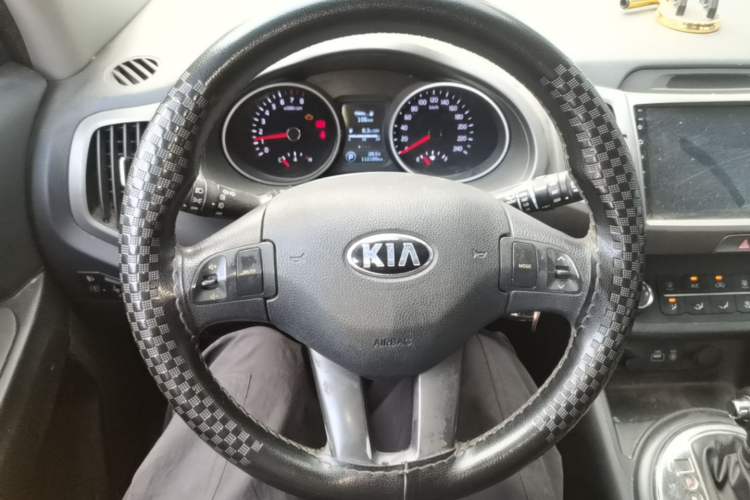 Used Kia Sportage R 2016 2.0L Automatic Two-Wheel Drive GL Steering Wheel