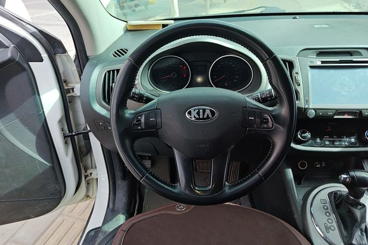 Used Kia Sportage R 2016 2.0L Automatic Two-Wheel Drive GLS Trim Steering Wheel