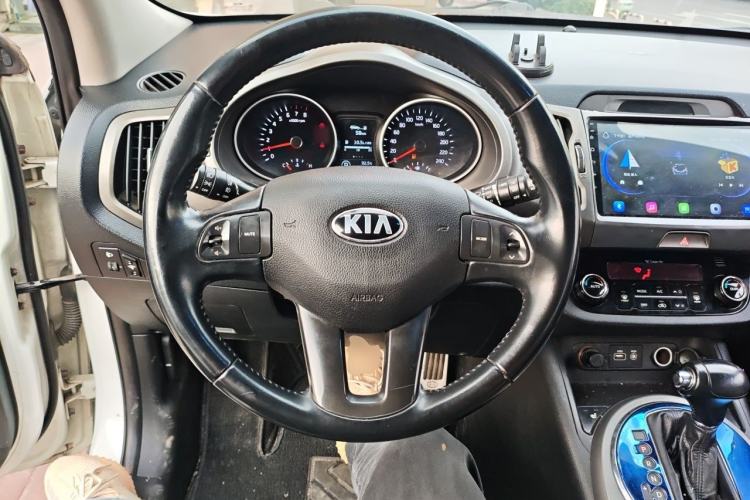 Used Kia Sportage R 2016 2.0L Automatic Two-Wheel Drive DLX Steering Wheel