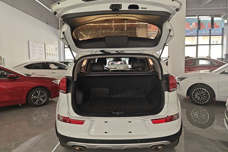 Used Kia Sportage R 2016 2.0L Automatic Two-Wheel Drive DLX Trunk