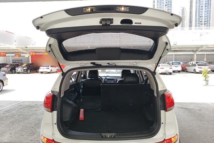Used Kia Sportage R 2016 2.0L Automatic Two-Wheel Drive GL Trunk
