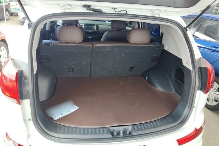 Used Kia Sportage R 2016 2.0L Automatic Two-Wheel Drive GL Trunk