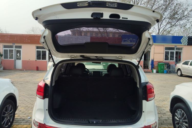 Used Kia Sportage R 2016 2.0L Automatic Two-Wheel Drive GL Trunk