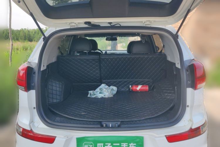 Used Kia Sportage R 2016 2.0L Automatic Two-Wheel Drive GL Trunk