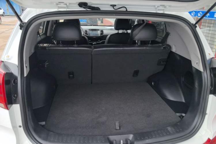 Used Kia Sportage R 2016 2.0L Automatic Two-Wheel Drive GLS Trim Trunk