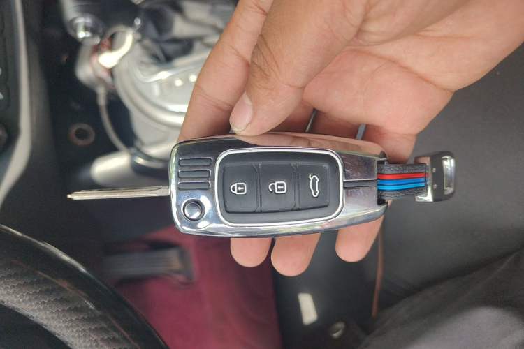 Used Kia Sportage R 2016 2.0L Automatic Two-Wheel Drive GL Vehicle Key
