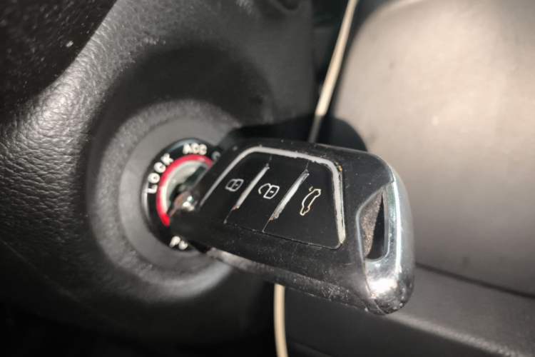 Used Kia Sportage R 2016 2.0L Automatic Two-Wheel Drive GL Vehicle Key
