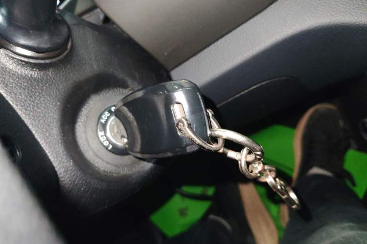 Used Kia Sportage R 2016 2.0L Automatic Two-Wheel Drive GL Vehicle Key