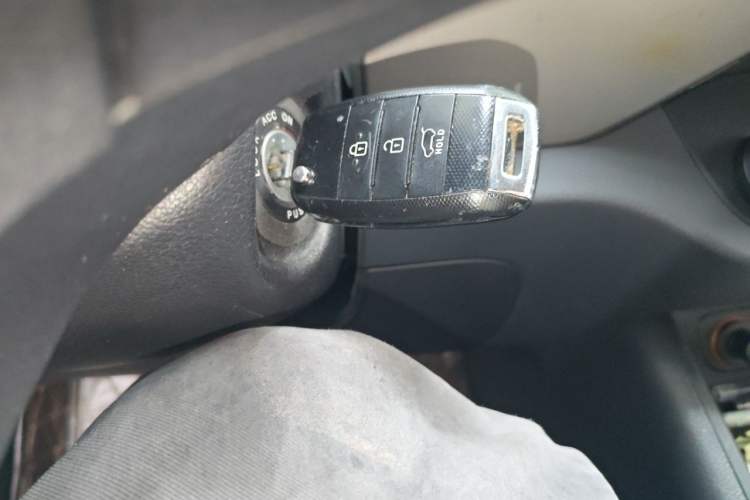 Used Kia Sportage R 2016 2.0L Automatic Two-Wheel Drive GL Vehicle Key