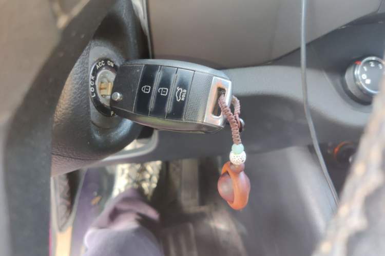 Used Kia Sportage R 2016 2.0L Automatic Two-Wheel Drive GL Vehicle Key