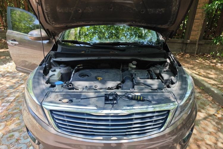 Used Kia Sportage R 2016 2.0L Automatic Two-Wheel Drive GLS Trim Engine Bay