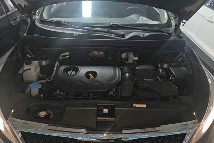 Used Kia Sportage R 2016 2.0L Automatic Two-Wheel Drive GL Engine Bay