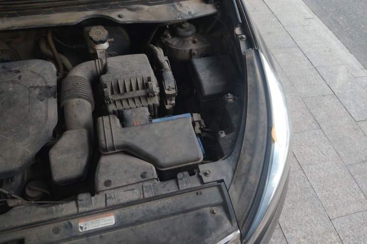 Used Kia Sportage R 2016 2.0L Automatic Two-Wheel Drive GL Engine Bay Left