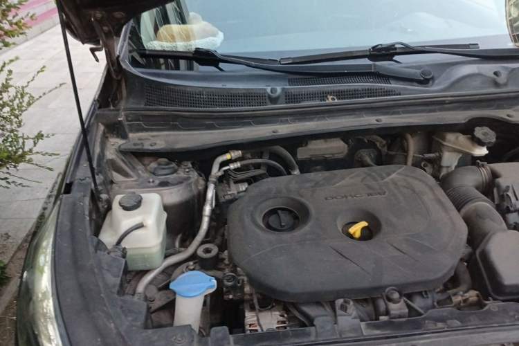 Used Kia Sportage R 2016 2.0L Automatic Two-Wheel Drive GL Engine Bay Right