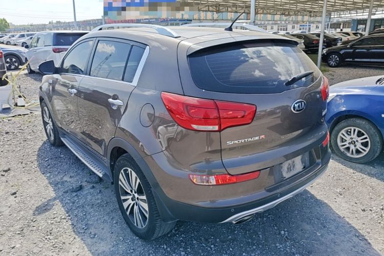 Used Kia Sportage R 2016 2.0L Automatic Two-Wheel Drive DLX Exterior 2