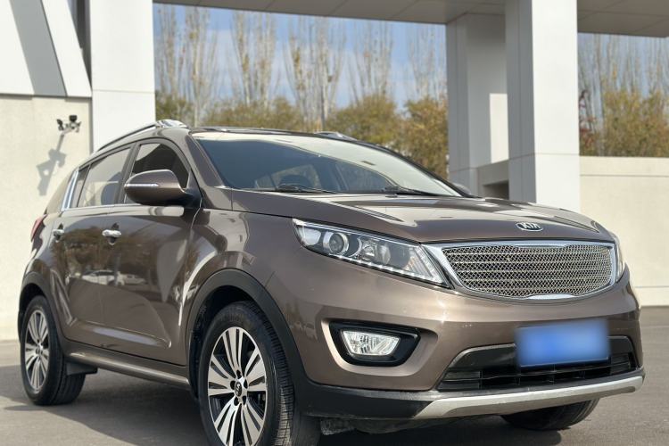 Used Kia Sportage R 2016 2.0L Automatic Two-Wheel Drive DLX Exterior 2