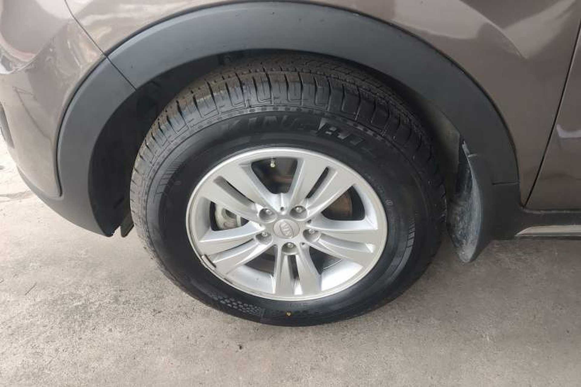 Used Kia Sportage R 2016 2.0L Automatic Two-Wheel Drive GL Exterior 4