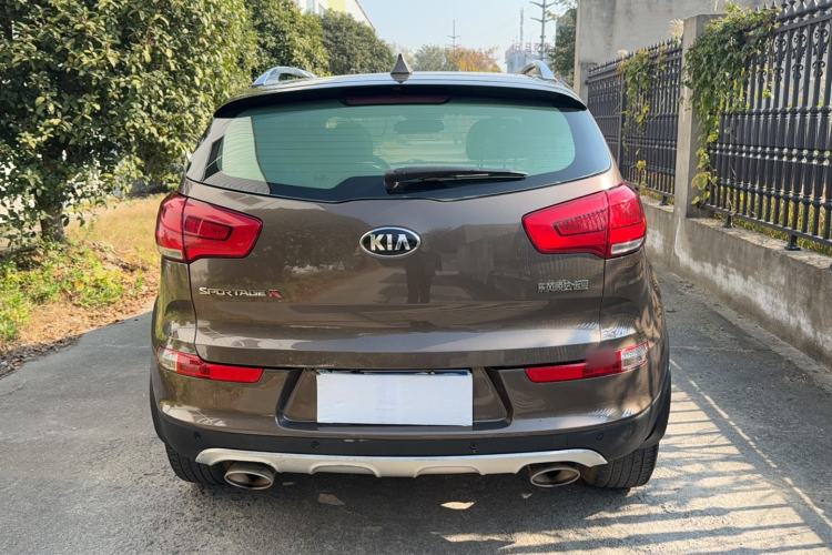 Used Kia Sportage R 2016 2.0L Automatic Two-Wheel Drive DLX Exterior 4