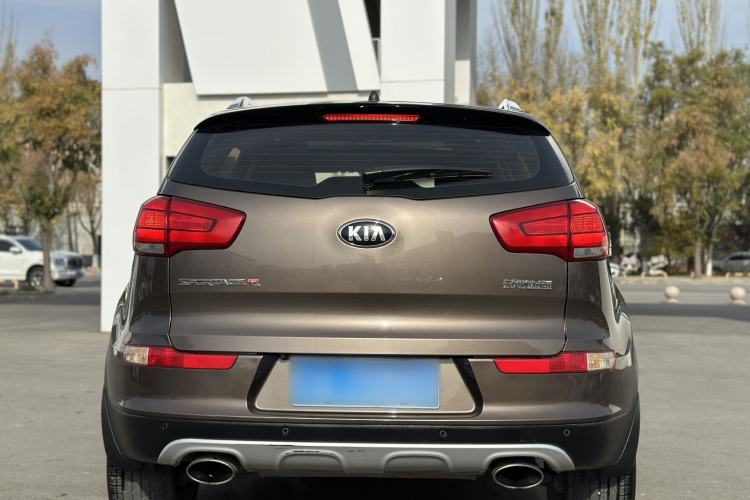 Used Kia Sportage R 2016 2.0L Automatic Two-Wheel Drive DLX Exterior 5