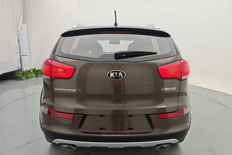 Used Kia Sportage R 2016 2.0L Automatic Two-Wheel Drive DLX Exterior 6