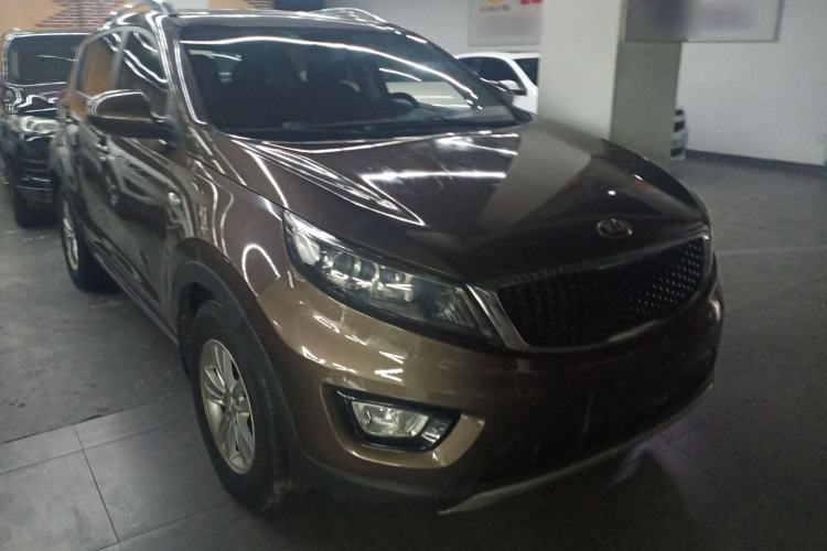 Used Kia Sportage R 2016 2.0L Automatic Two-Wheel Drive GL Front Right 45 Deg