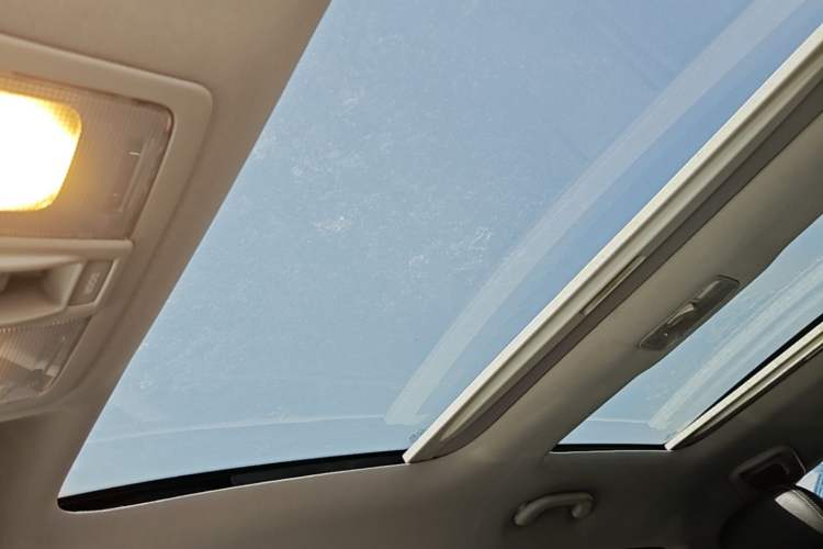 Used Kia Sportage R 2016 2.0L Automatic Two-Wheel Drive DLX Headliner