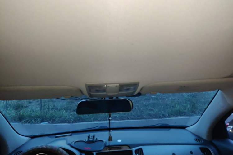 Used Kia Sportage R 2016 2.0L Manual Two-Wheel Drive GL Trim Headliner