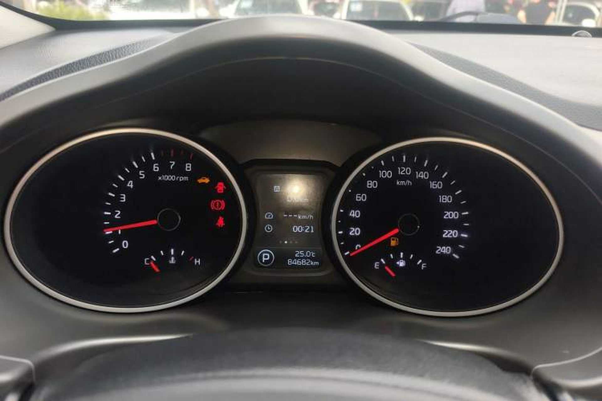 Used Kia Sportage R 2016 2.0L Automatic Two-Wheel Drive GL Instrument Cluster