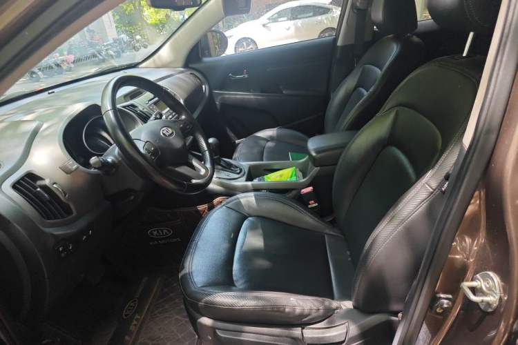 Used Kia Sportage R 2016 2.0L Automatic Two-Wheel Drive GLS Trim Left Front Seat