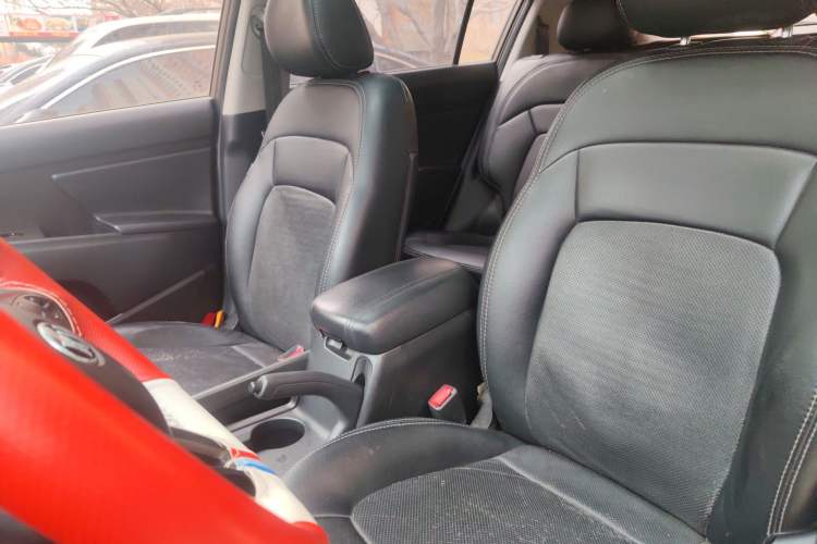 Used Kia Sportage R 2016 2.0L Automatic Two-Wheel Drive GL Left Front Seat