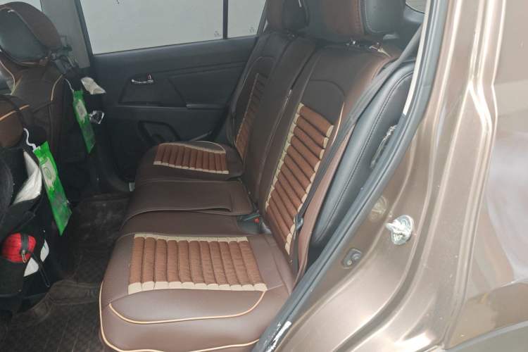 Used Kia Sportage R 2016 2.0L Automatic Two-Wheel Drive DLX Left Rear Seat