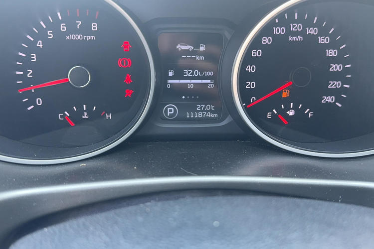 Used Kia Sportage R 2016 2.0L Automatic Two-Wheel Drive GL Odometer Close Up