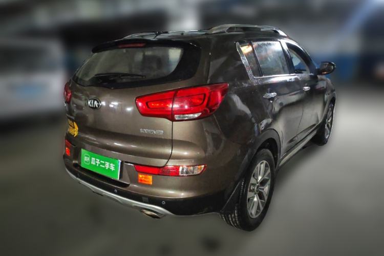 Used Kia Sportage R 2016 2.0L Automatic Two-Wheel Drive GLS Trim Rear Right 45 Deg
