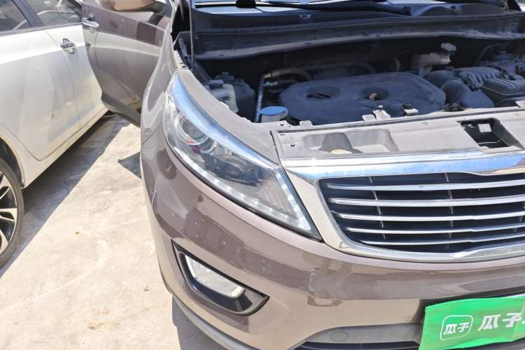 Used Kia Sportage R 2016 2.0L Automatic Two-Wheel Drive DLX Right Front Headlight