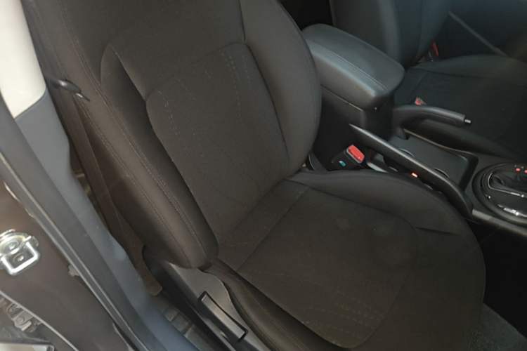 Used Kia Sportage R 2016 2.0L Automatic Two-Wheel Drive GL Right Front Seat