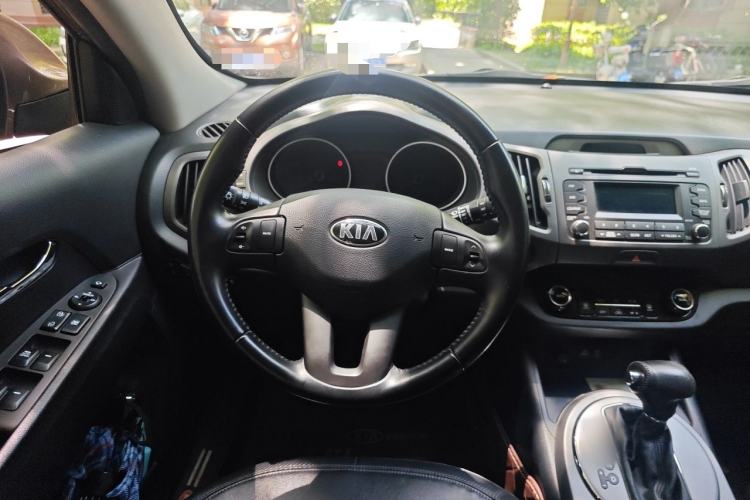 Used Kia Sportage R 2016 2.0L Automatic Two-Wheel Drive GLS Trim Steering Wheel