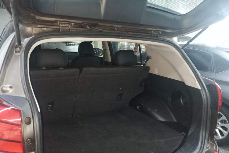 Used Kia Sportage R 2016 2.0L Automatic Two-Wheel Drive GL Trunk