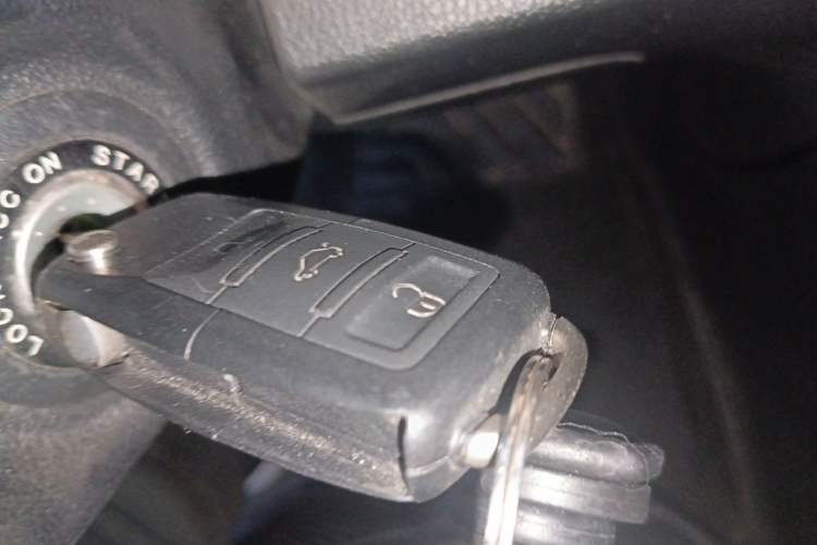 Used Kia Sportage R 2016 2.0L Automatic Two-Wheel Drive GL Vehicle Key