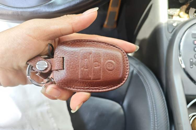 Used Kia Sportage R 2016 2.0L Automatic Two-Wheel Drive DLX Vehicle Key