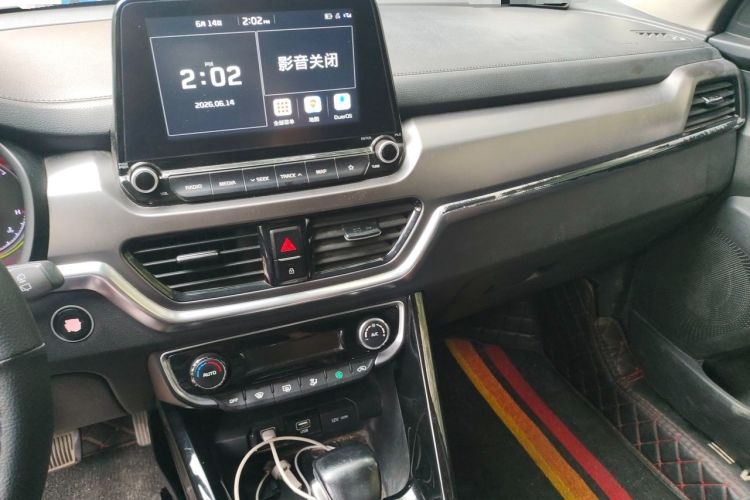 Used Kia Sportage R 2018 2.0L Automatic Smart Luxury Version China V Standard Audio And AC Panel