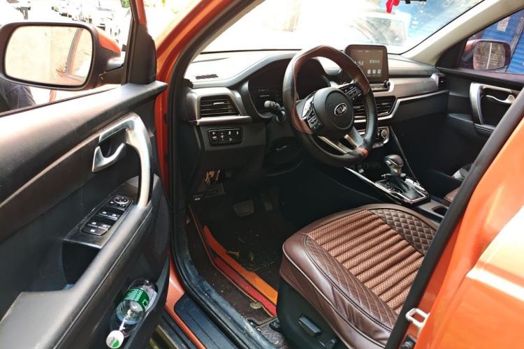Used Kia Sportage R 2018 2.0L Automatic Smart Luxury Version China V Standard Driver Seat