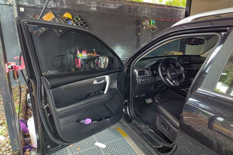 Used Kia Sportage R 2018 2.0L Automatic Smart Luxury Version China V Standard Driver Seat
