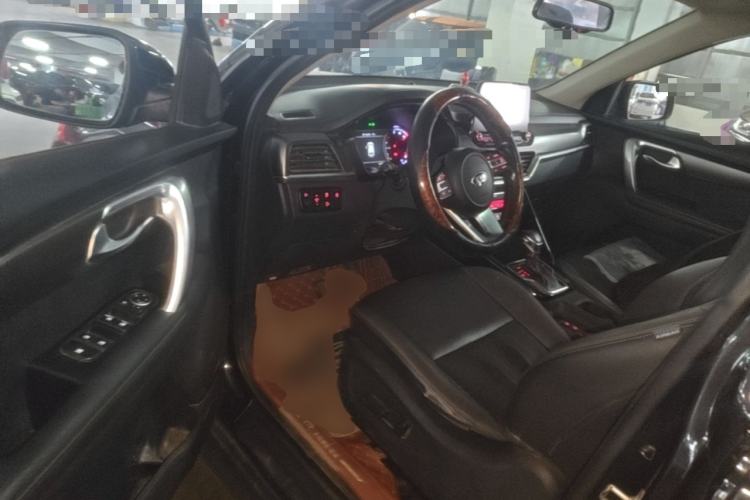 Used Kia Sportage R 2018 2.0L Automatic Smart Luxury Version China V Standard Driver Seat