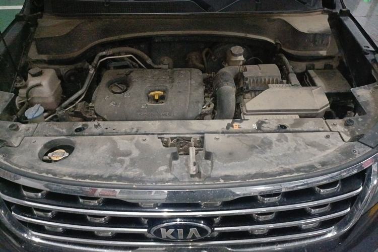 Used Kia Sportage R 2018 2.0L Automatic Smart Luxury Version China V Standard Engine Bay