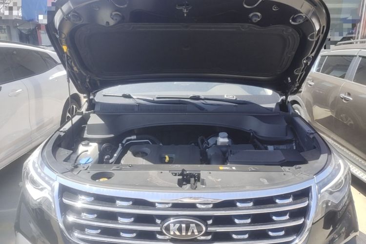 Used Kia Sportage R 2018 2.0L Automatic Smart Luxury Version China V Standard Engine Bay