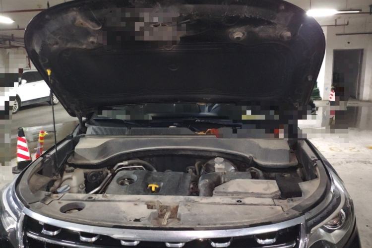 Used Kia Sportage R 2018 2.0L Automatic Smart Luxury Version China V Standard Engine Bay